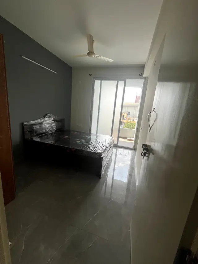1 BHK in BTM (2/2 - Fifth Floor)