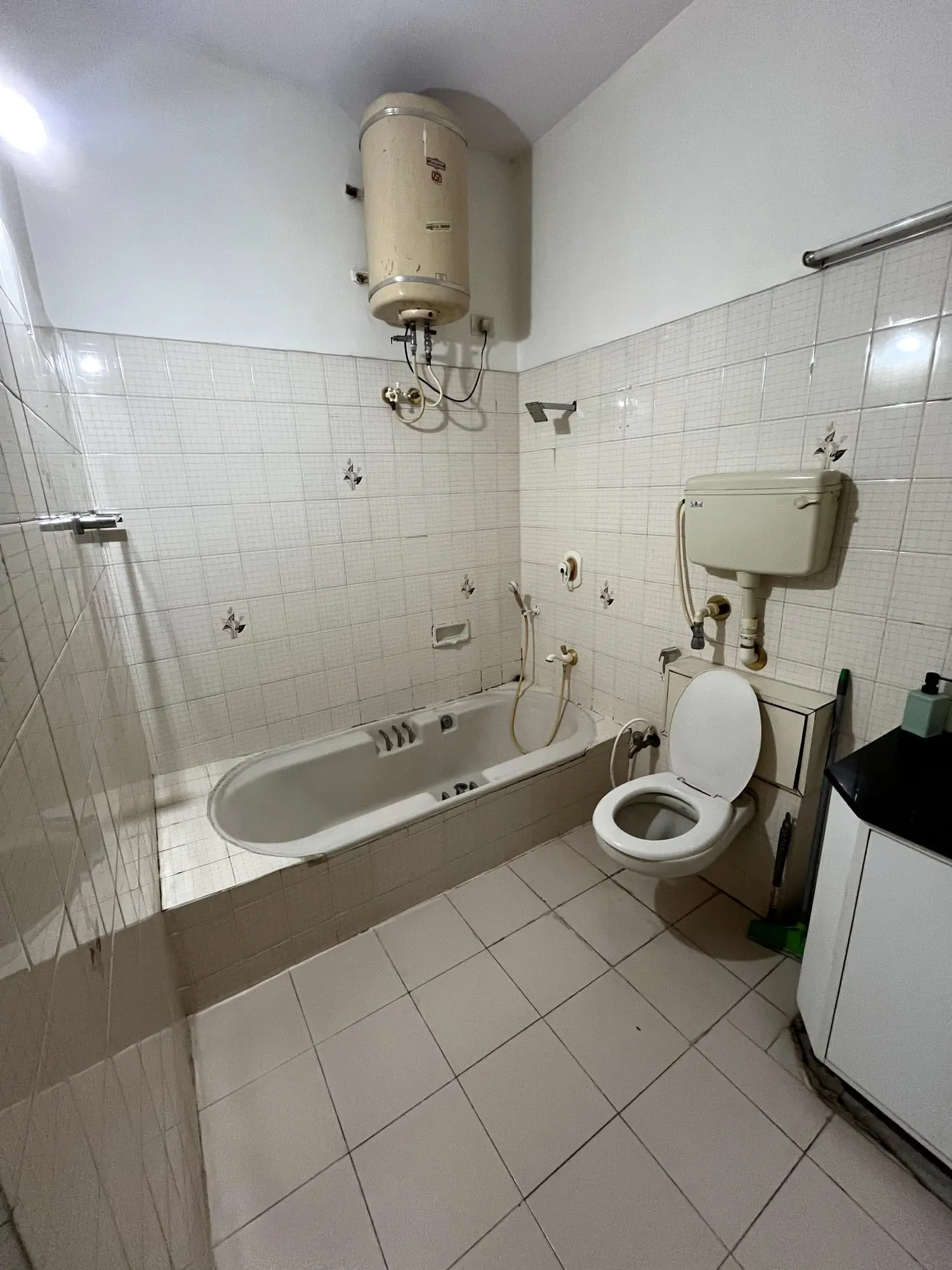 Photo 9