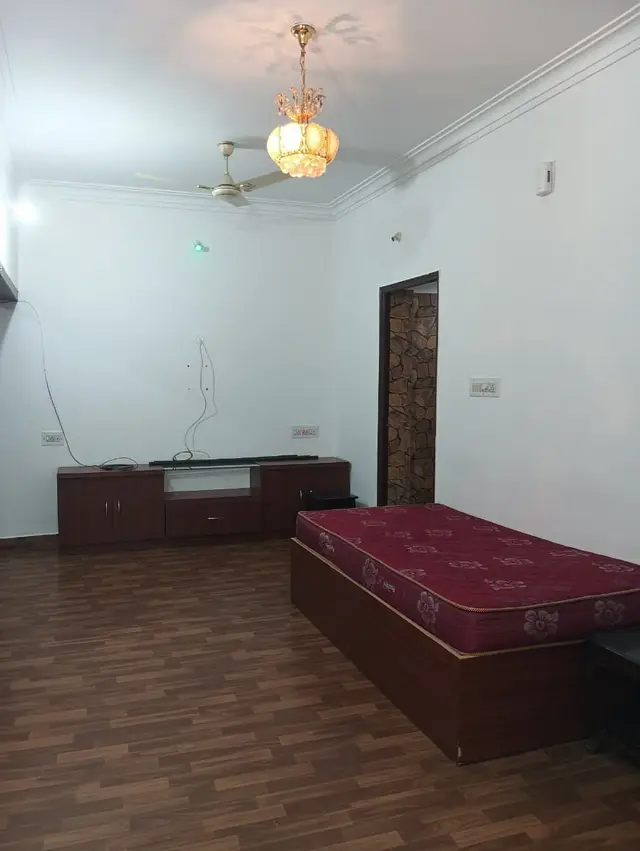 2BHK, Domlur
