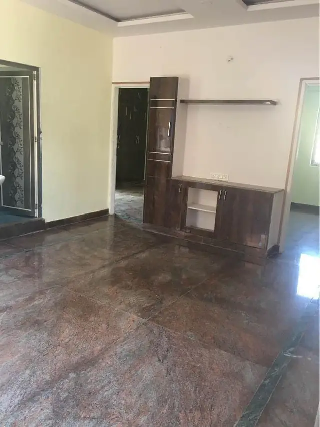 2 BHK in K R Puram