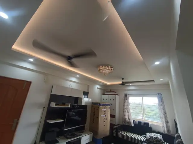 Fully Furnished 2 BHK in Saranya Shantiniketan