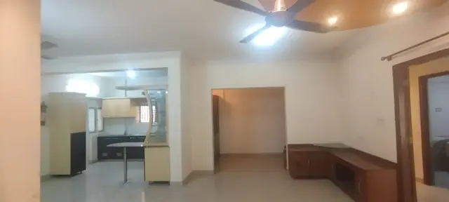 Semi Furnished 3 BHK in Concorde Midway City Basapura
