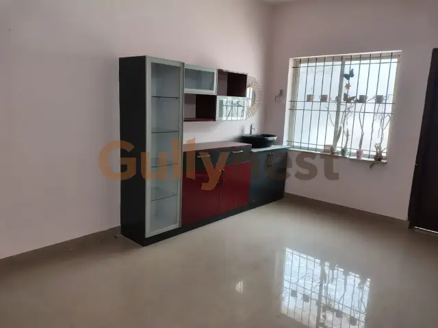 Semi Furnished 3 BHK Apartment in Emerald Estancia Sarjapura