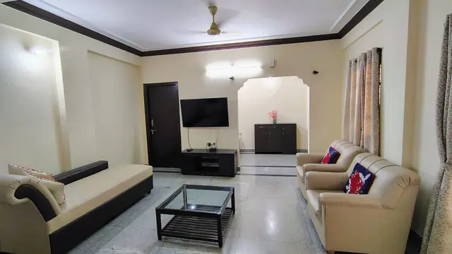 Fully Furnished 3.5 BHK in Sharada Residency BTM Layout