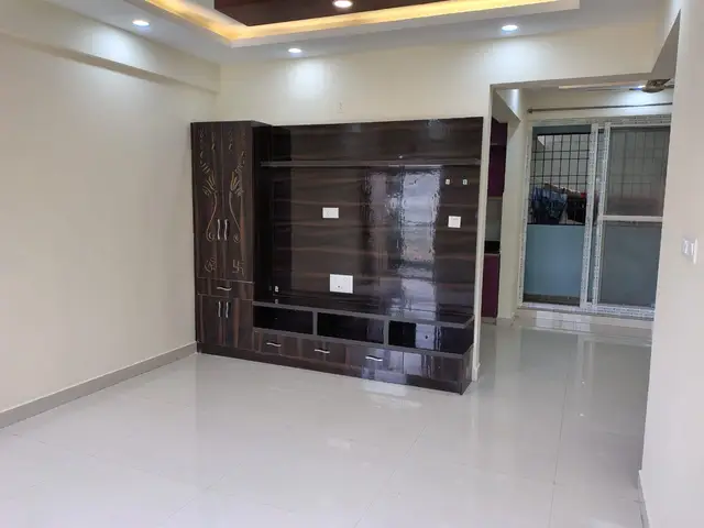 Semi Furnished 2 BHK in SS Paradise, Dommasandra, Sarjapur Road