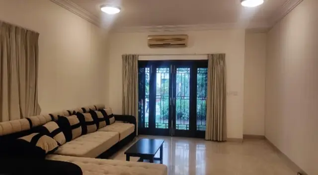 Fully Furnished Luxury 4 BHK in Sobha Ivory, St Johns Road