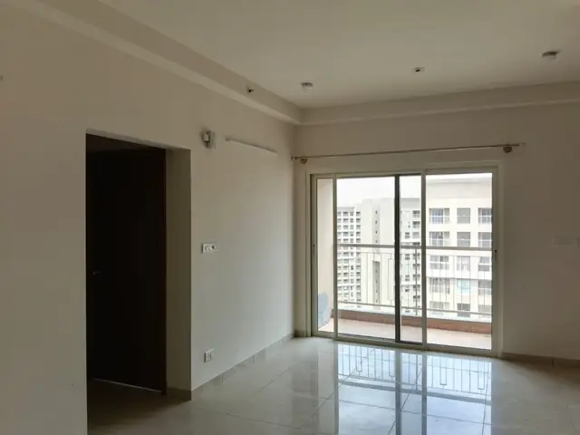 Semi Furnished 2 BHK in Sobha Dream Gardens, Thanisandra