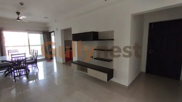 Semi Furnished 3 BHK in Sobha Silicon Oasis, Hosa Road
