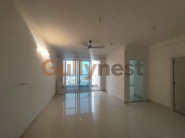 Semi Furnished 2 BHK in Shapoorji Pallonji Parkwest, Binnypet