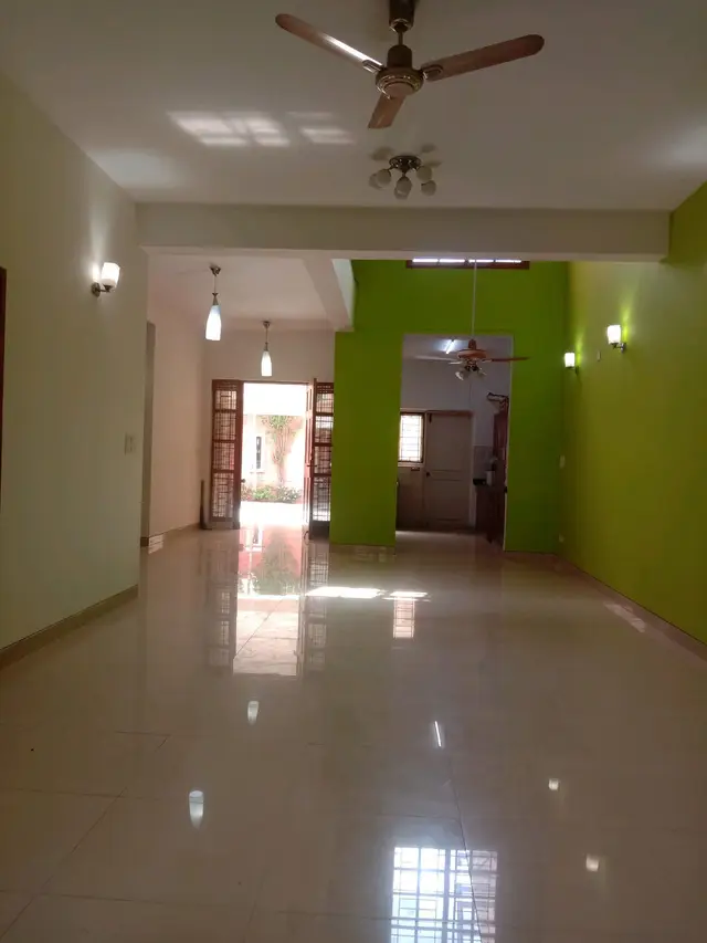 Semi Furnished 3 BHK Villa in Vaswani Astoria in Bellandur, Kadubeesanahalli