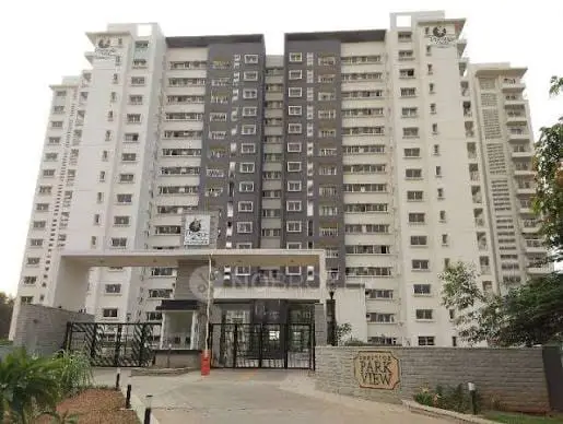 Semi Furnished 3 BHK in Prestige Parkview - Whitefield