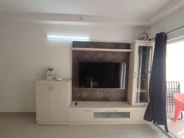 Fully Furnished 3.5 BHK in Mantri Webcity - Hennur Road