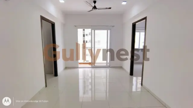 Semi Furnished 2 BHK in Nambiar Millenia - Muttanallur