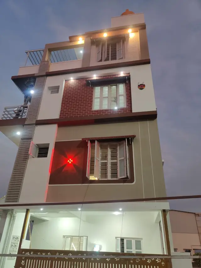 4+ BHK House in Nerige