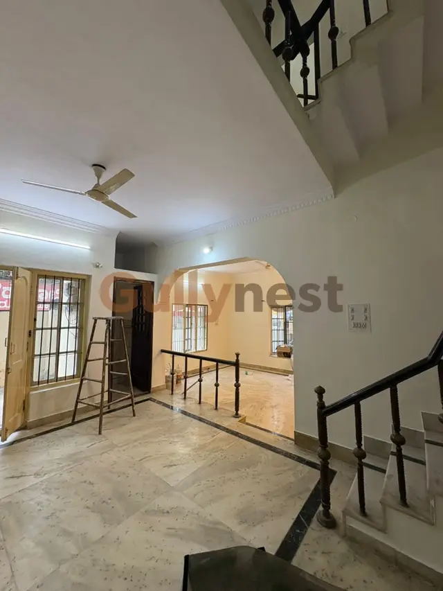 Room in Indiranagar,  300m from Bob's Bar Indiranagar